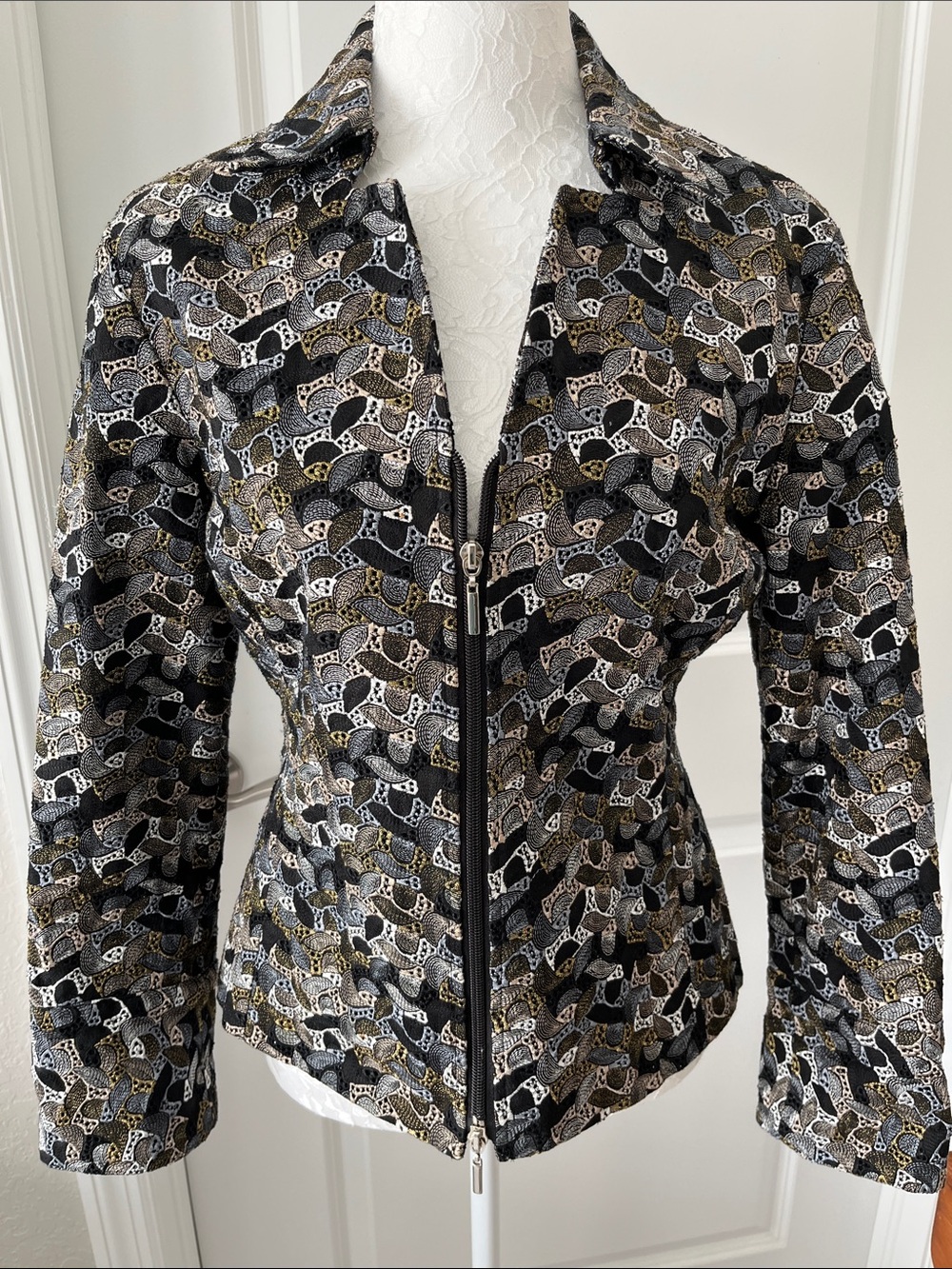 Samuel Dong Black Embroidered Blazer Jacket with Modern Eyelet Pattern NWOT